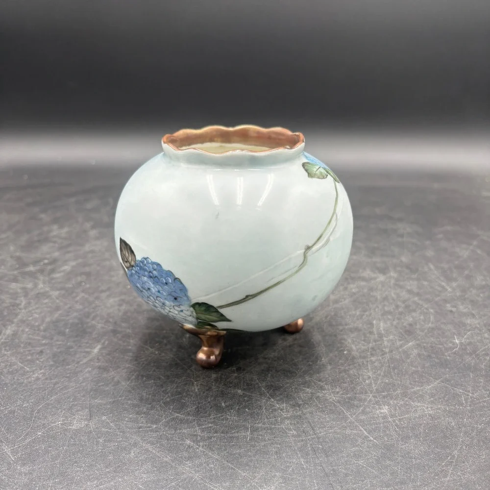 Vtg Classic Bavaria Porcelain Footed Bowl Hydrangea Floral Scalloped Rim Vase